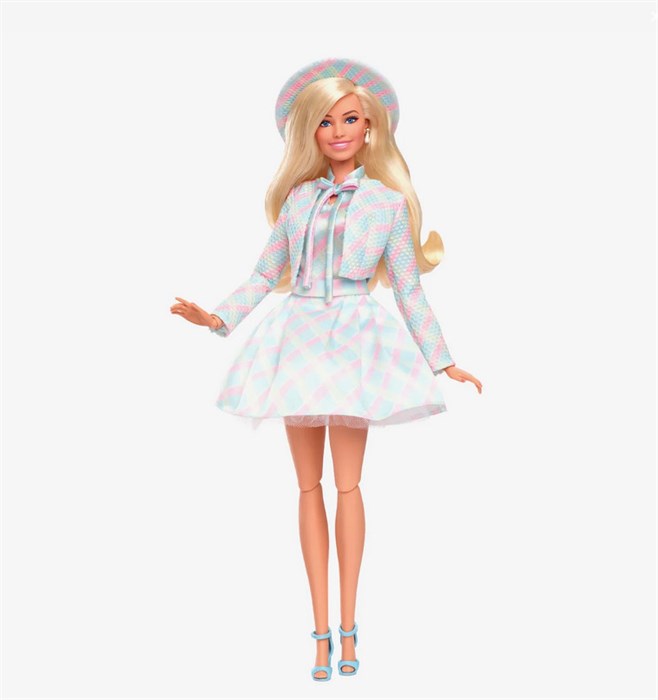 Кукла Barbie The Movie - Марго Робби в роли Барби в клетчатом костюме - фото 13579