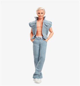 {{productViewItem.photos[photoViewList.activeNavIndex].Alt || productViewItem.photos[photoViewList.activeNavIndex].Description || 'Кукла Barbie The Movie - Кен в джинсовом костюме из фильма &quot;Барби&quot;'}}