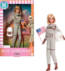 {{productViewItem.photos[photoViewList.activeNavIndex].Alt || productViewItem.photos[photoViewList.activeNavIndex].Description || 'Кукла Barbie Signature Miss Astronaut 60th Anniversary'}}