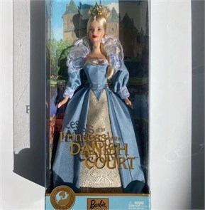 {{photo.Alt || photo.Description || 'Кукла Barbie Princess of the Danish Court, Барби принцесса Датского двора'}}